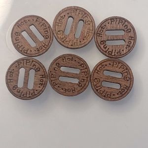 Vintage Lot of 6 small wooden buttons